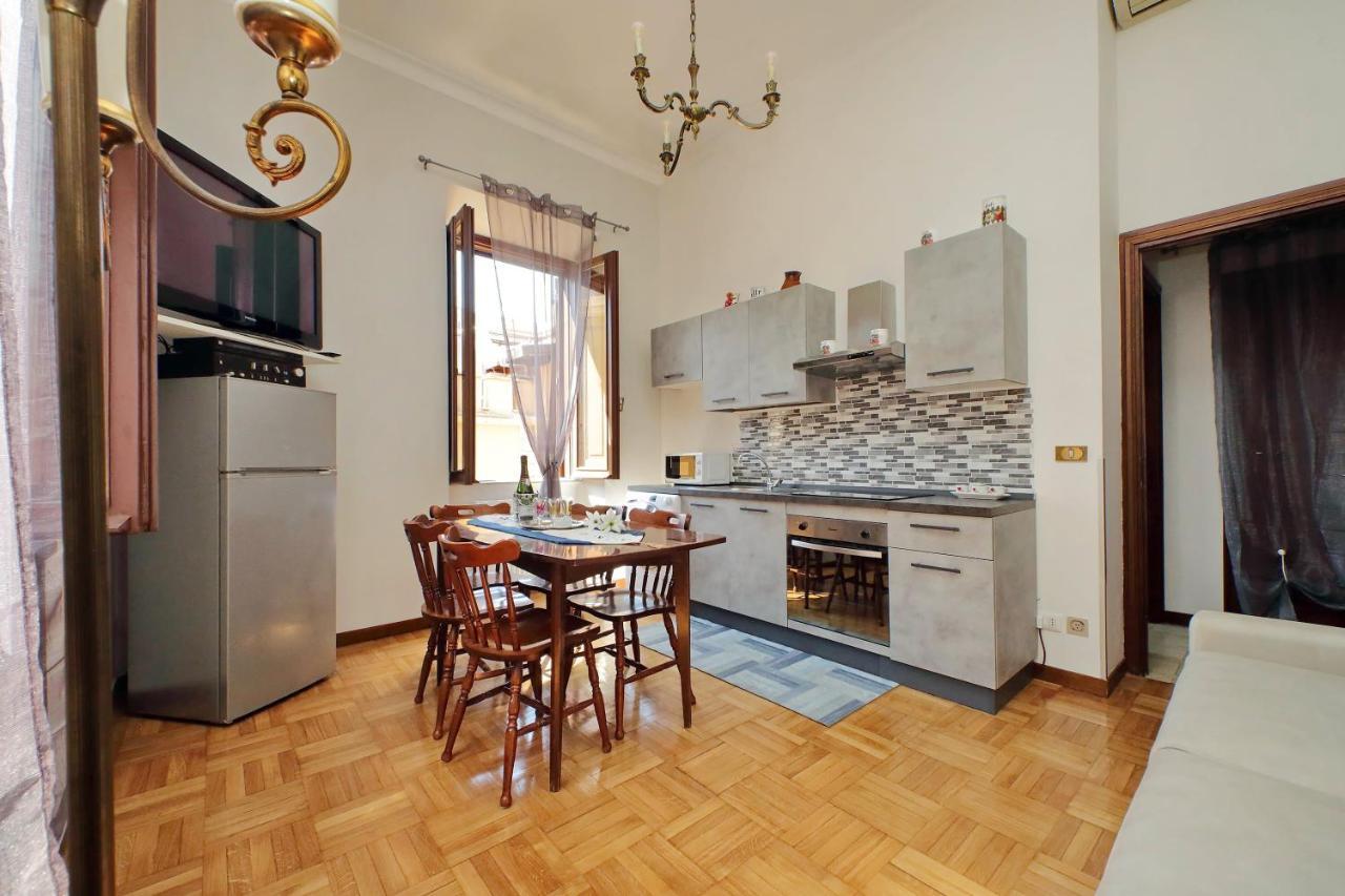 Luxury Domus Amadora Apartment Рим Екстериор снимка